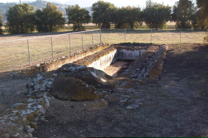 Lavandería. This is where the native women washed clothes and garments.